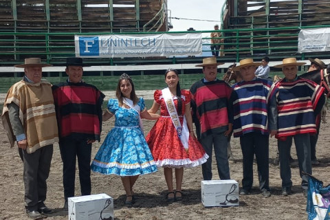 Jorge y Rodrigo Ortega se coronaron campeones del Rodeo Provincial del Club Catemu